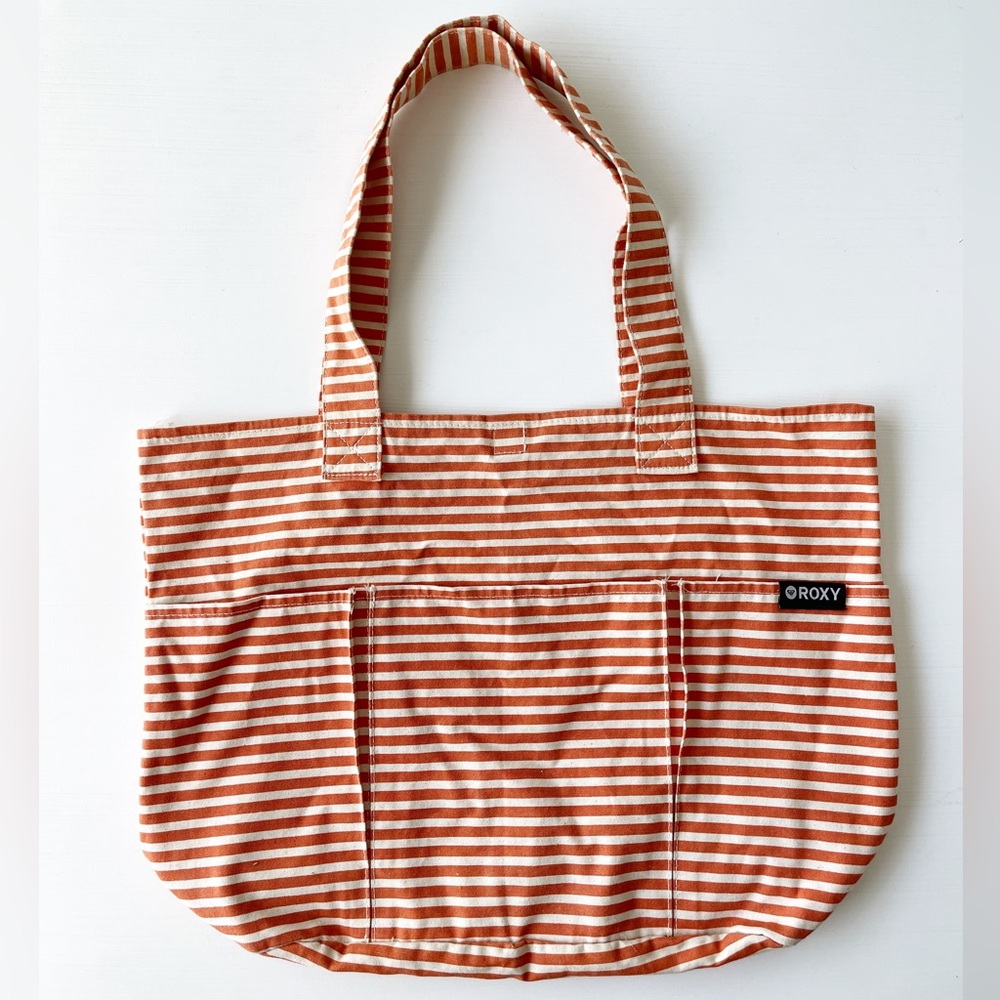 Roxy canvas tote bag - just in time for farmers markets & the beach!